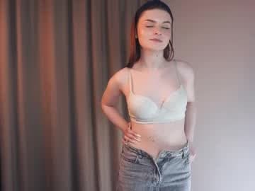 FIRST WEEK HERE 💘 Goal: help me remove the second strap Tags: #new #teen #shy #skinny #18 [85 tokens remaining]