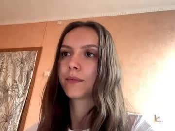 Goal: Do some sexy yoga andd see more whats under the clothes! ^^ - #new #18 #shy #natural #young [324 tokens remaining]