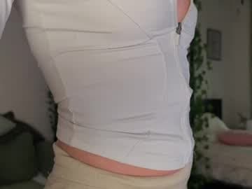 pvt is open ✧ Goal: low low panties & body tour tease »  [ 414 tokens left ] ✧ #18 #skinny #new #lovense #shy