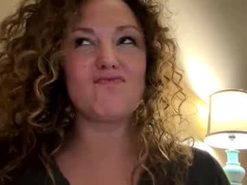 #naturalboobs #curlyhair #curvy #milf