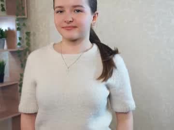 Welcome to my first day here 💘 Im Noa and i want be here special 💖 Goal: a little slip my shirt, move it (a little!!) ahah 💞 #shy #new #18 #teen #skinny [83 tokens remaining]