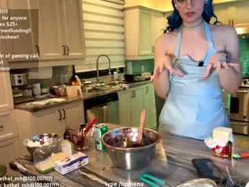 cummies :D @ goal | snap//888 | #tall #slender #landingstrip #bigclit #alt