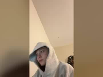 Get ready with me to take a shower:)