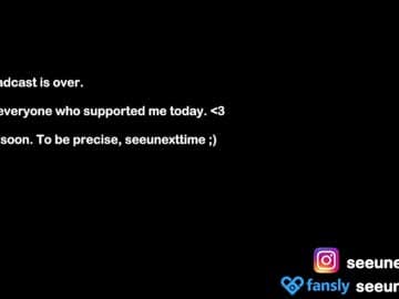 close up pussy tease [2102 tokens remaining]